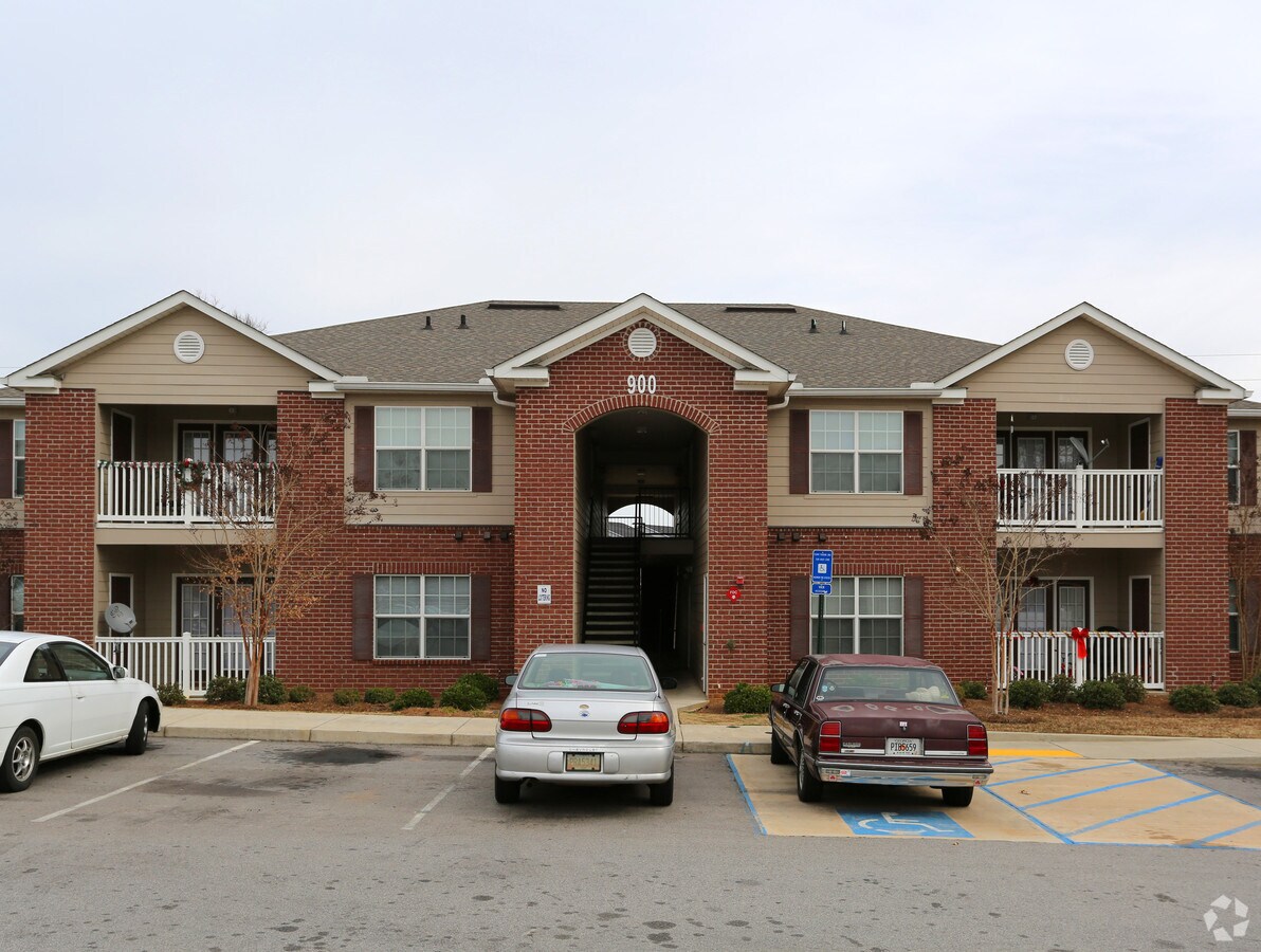 Photo - Mallard Lake Apartments