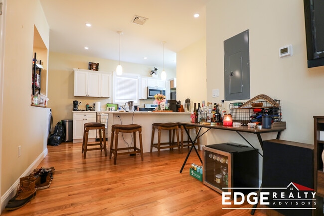 Photo - 35 Winship St Unit 2