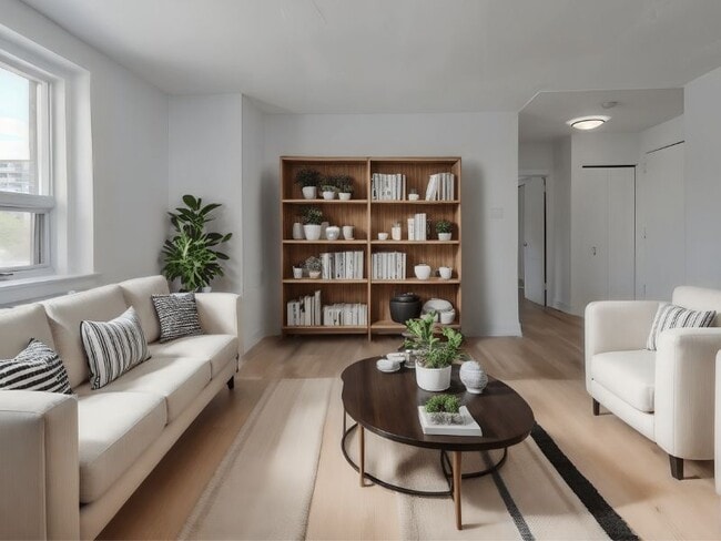 Photo - 391 Sherbourne Street