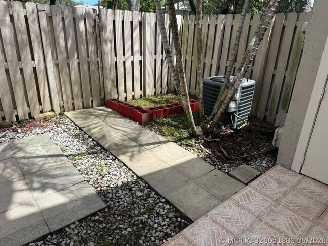 Photo - 5232 SW 122nd Terrace
