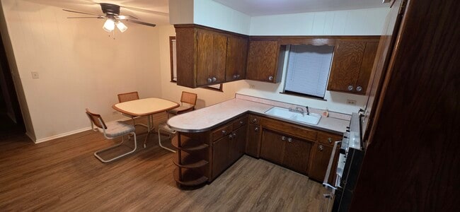 Photo - 4540 W 59th St Unit Midway