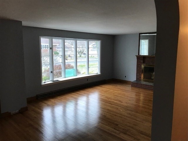Photo - 115 Vine St