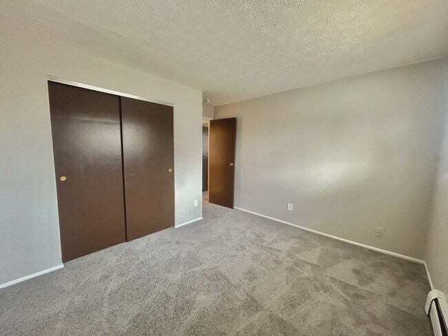 1553 Glen Parker