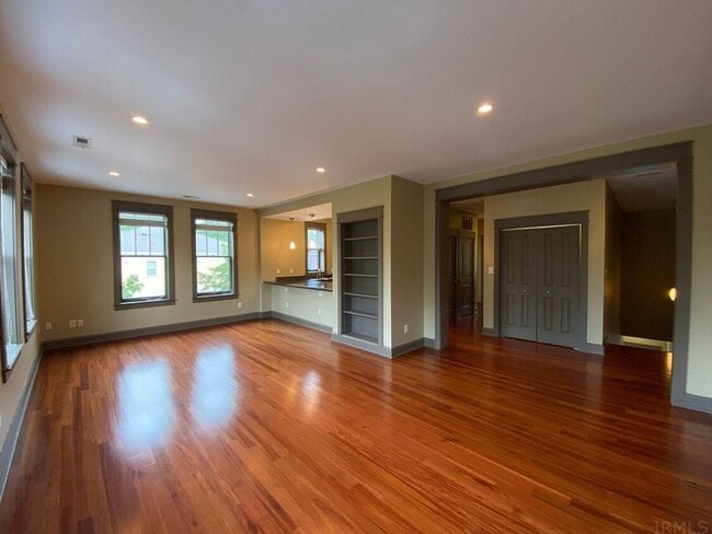 Photo - 509 E Hillside Dr Unit 203