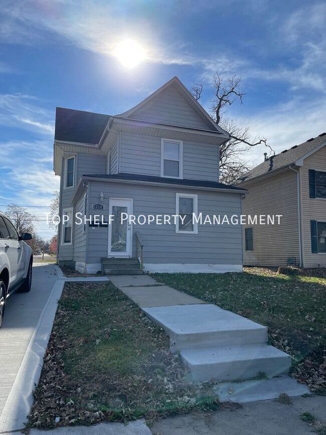 Building Photo - 1314 Harrison Ave Unit 1