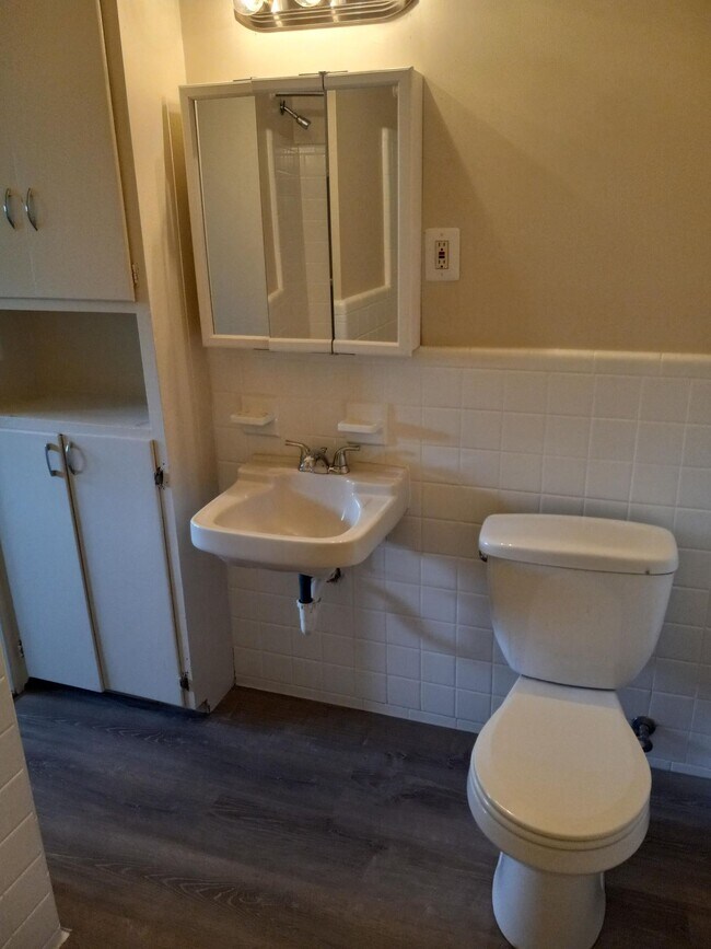 Photo - 1 Month Free Rent Unit 6423