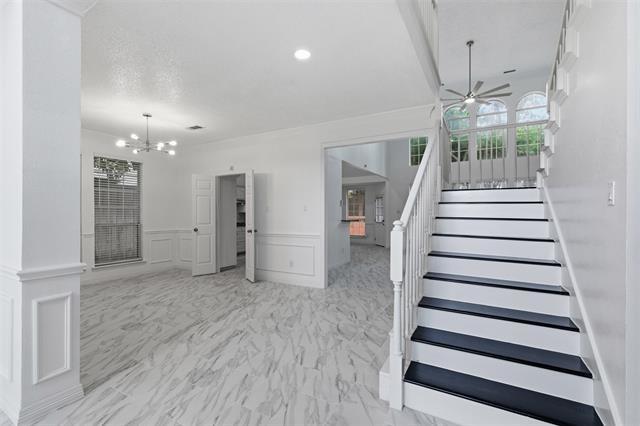 Photo - 305 W Mill Valley Dr
