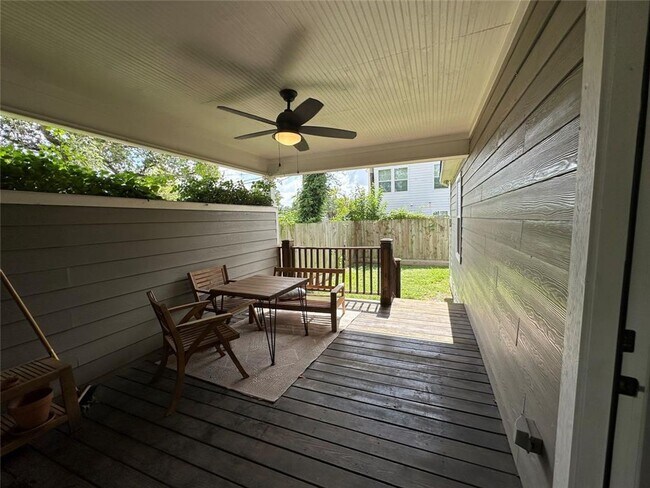 Photo - completely renovated 1930 Craftsman bungalow in the sought after Brooke Smith subdivision of Hous...