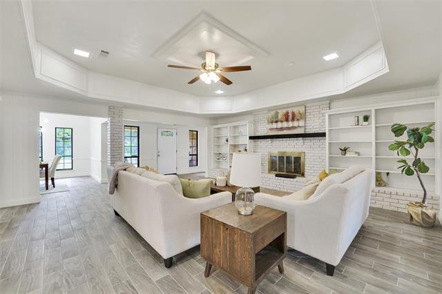 Photo - 9738 Amberley Dr