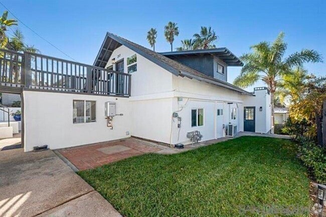Building Photo - 215 N Granados Ave Rental