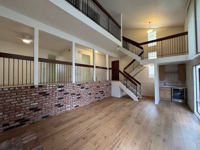 Photo - 2504 Levante St