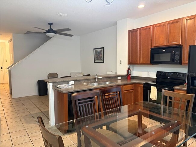 3095 Seaview Castle Dr