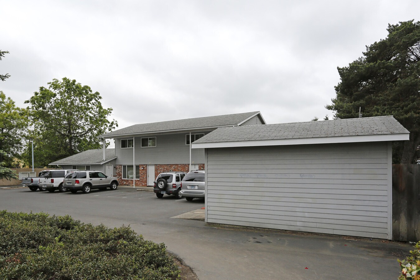 Photo - Cornell Apartments