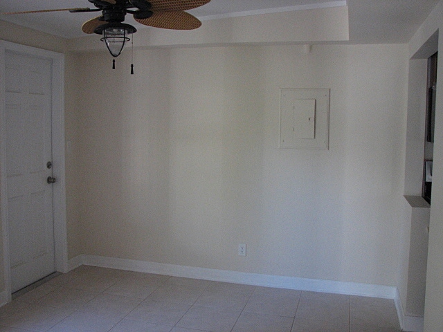 Photo - 717 Emma St Unidad C