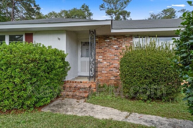 Photo - 1457 Columbia Hwy N