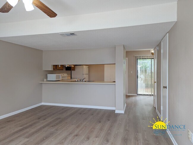 Photo - Nice 2 Bedroom Townhouse in Fort Walton Be...