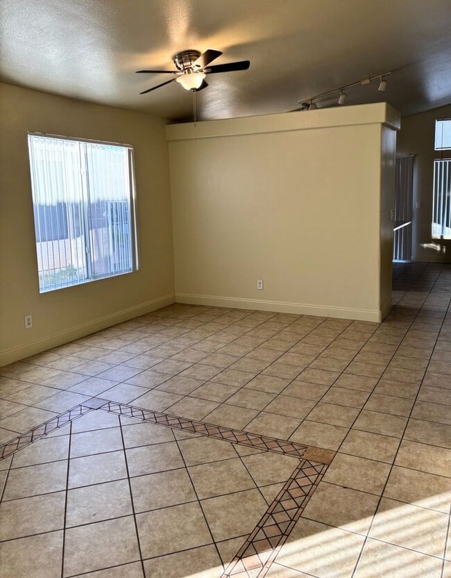 Photo - MOVE-IN READY 3BR/2BA SINGLE FAMILY HOME IN LAS VEGAS
