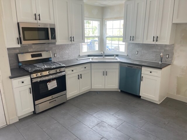 Photo - 5325 Whitsett Ave