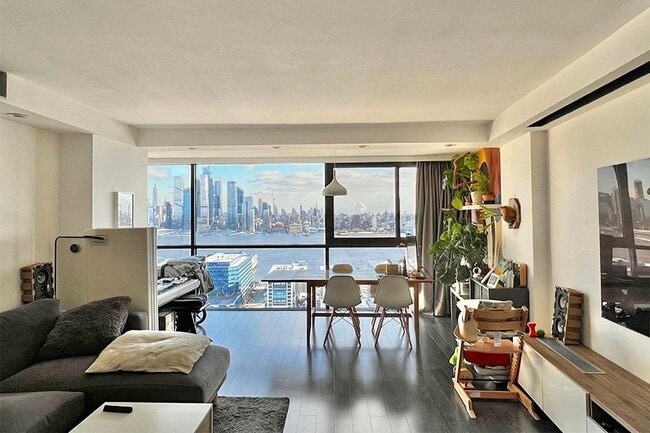 Photo - 380 Mountain Rd Condo Unit 1506