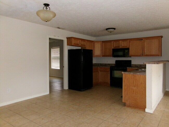 Photo - 1453 Park St Unit B