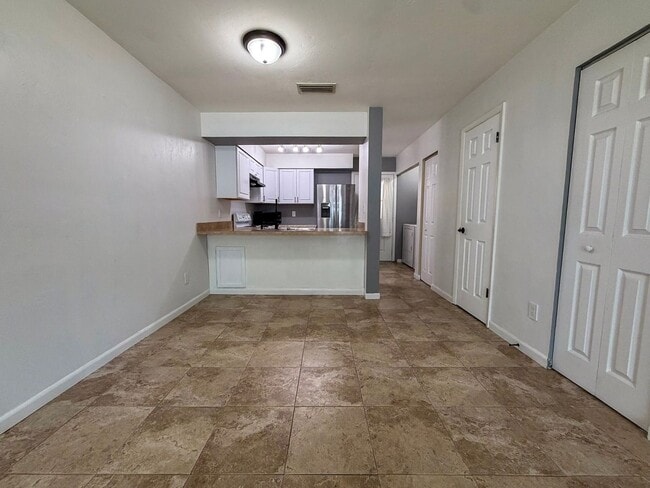 Photo - 2BR/1.5BA Townhouse in Mill Run!