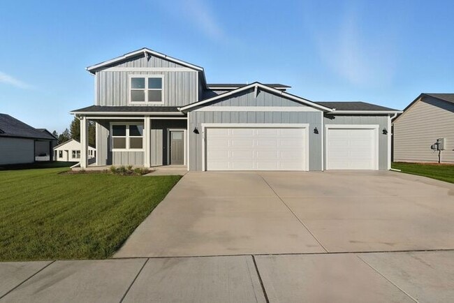 Building Photo - Spacious 4-Bedroom Home with Loft, 3 Baths & 3-Car Garage