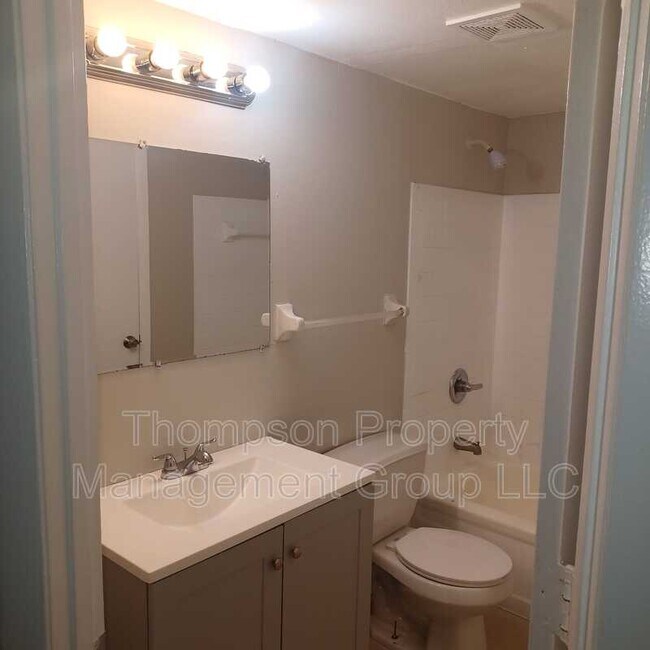 Photo - 1508 E 127th Ave