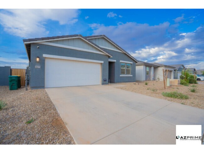 Building Photo - Spacious 4/3 Maricopa House - Comfort &amp; Style!