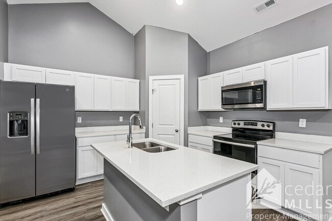 Photo - Maize 3 bed 2 bath!