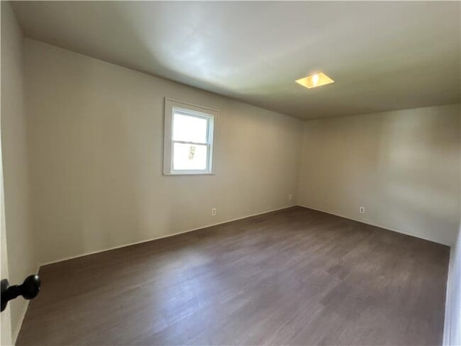 Photo - 1317 Plum St