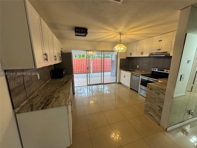 Photo - 4578 NW 16th Ave