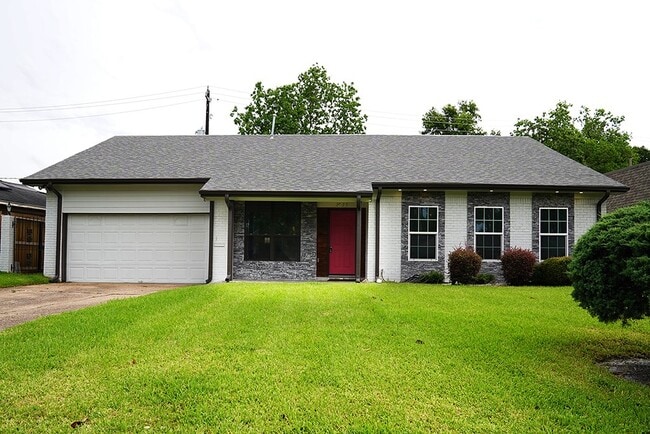 Building Photo - 3535 Rosedale St