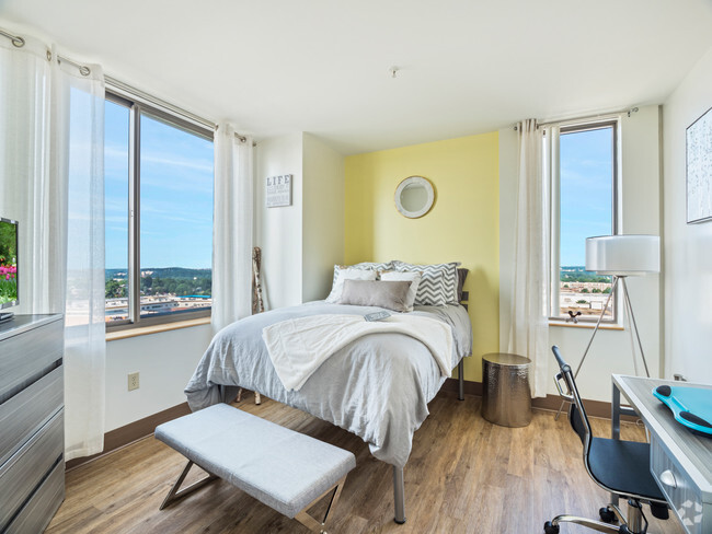 Large Bedrooms - Vie Towers Rental