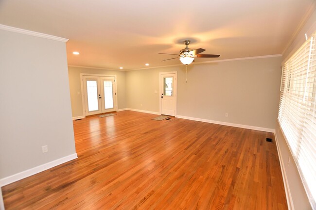 Photo - 3645 Shenandoah Dr