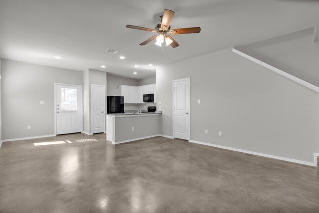 7239 Converse Ridge Ln