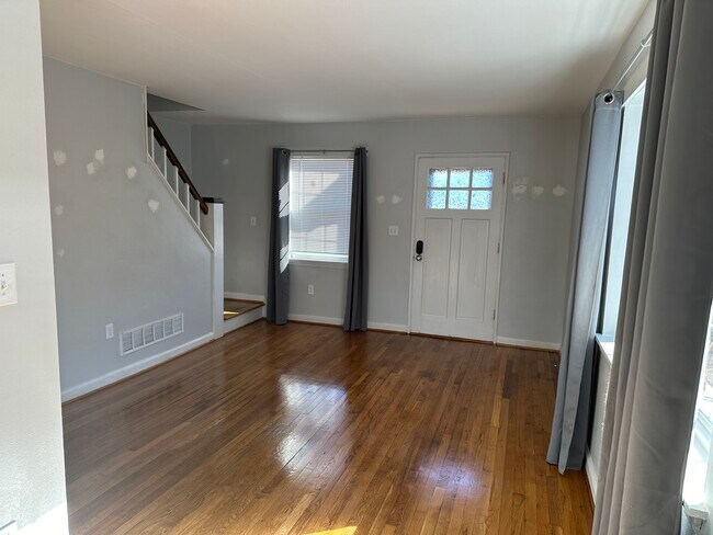 Photo - 1303 Longwood Ave Unidad 1303