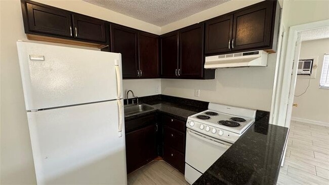 Photo - 5150 NE 6th Ave Unit 132