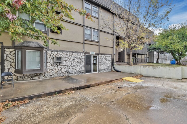 Photo - The Seven Two Apartments