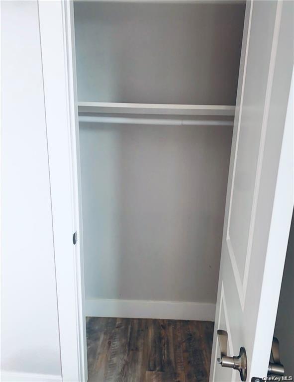 Photo - 25 W Hartsdale Ave Unidad 2E