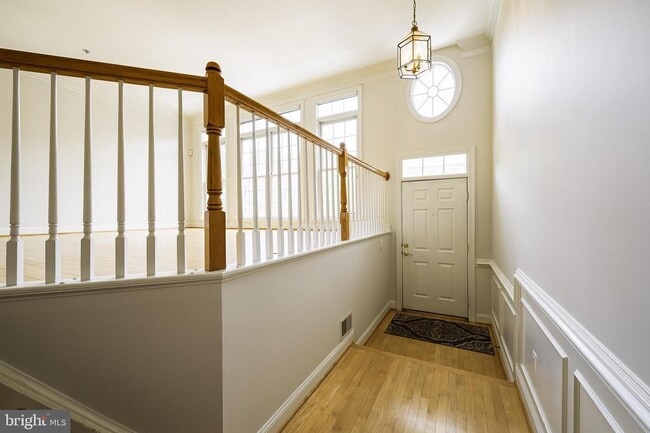 Photo - 1156 Regal Oak Dr