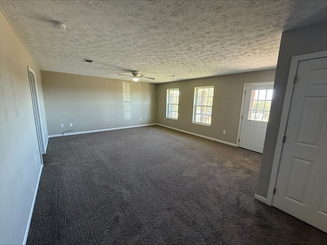 Photo - 3 Bedroom  2 Bathroom in White Pine