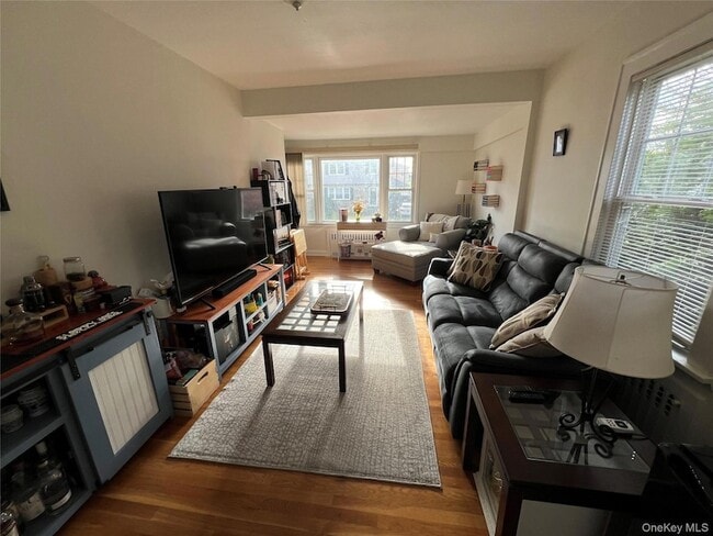 Building Photo - 23 Merritt Ave Unit 1