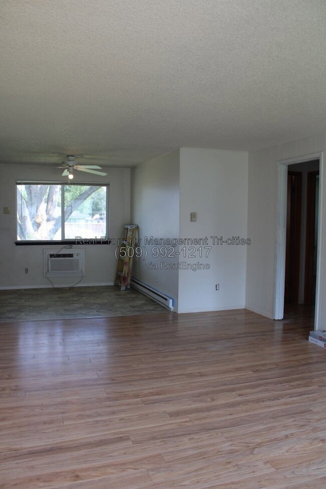 Photo - 1606 W 7th Ave