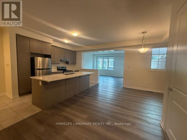 Photo - 5 Thomas Frisby Jr Cres