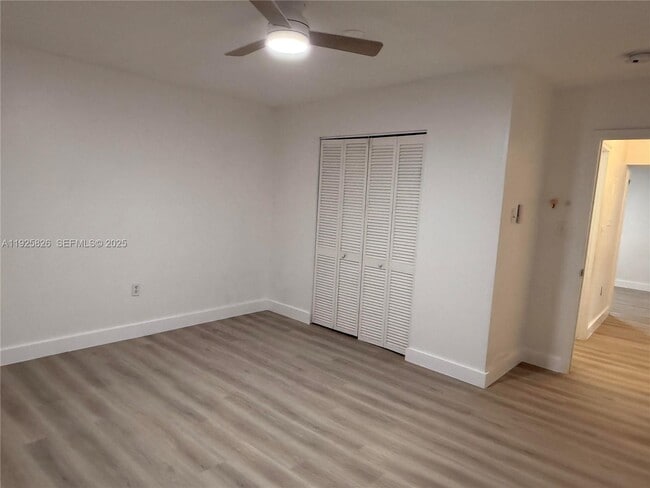 Photo - 9855 SW 62nd St