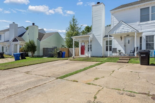 Photo - 3908 Buchanan Dr