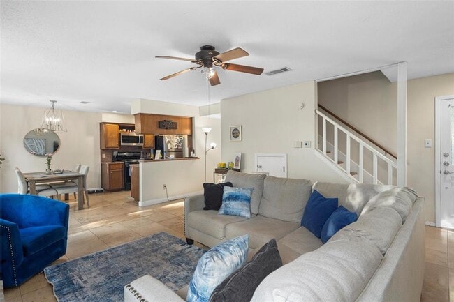 Photo - 6492 Hart Ln