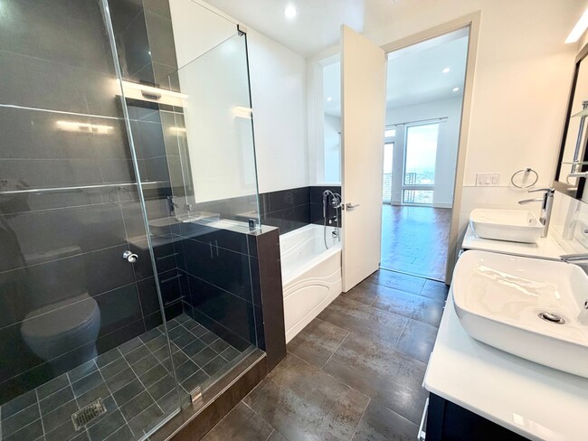 Photo - 635 Burnett Ave Unit 635 Burnett Ave, 1