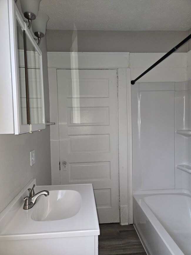 Photo - NCH - 646-648 Carpenter St. Unit NCH - 648 Carpenter St.