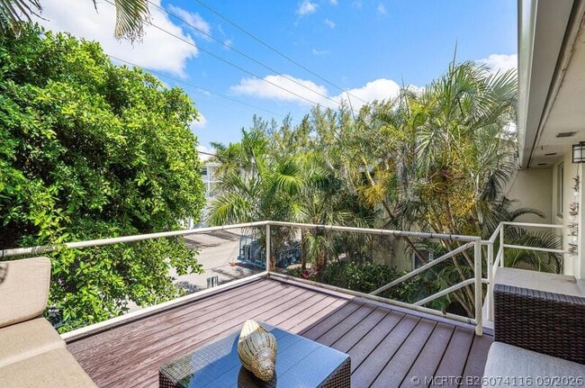 1029 Langer Way Unit 5